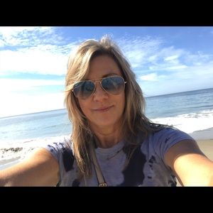 Meet your Posher, Victoria